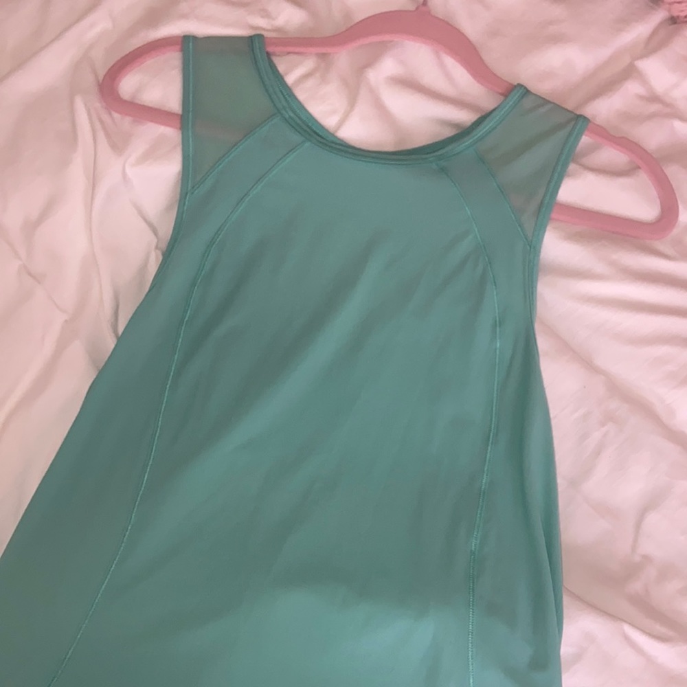 Lululemon Blue Sculpt tank